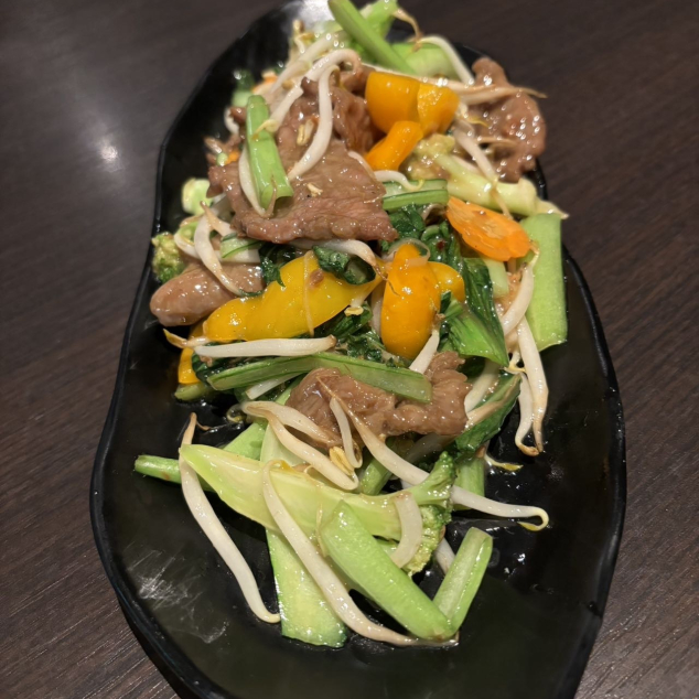  雜菜牛肉Chinese groente mix rundvlees met mihoen